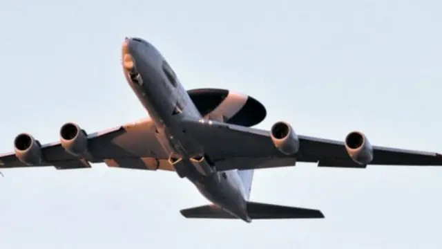 ناټو وايي اواکس الوتکې به د ناټو قلمرو د ننه الوتنې کوي.