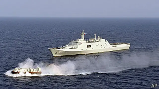 Buque chino de desembarco Jinggangshan 