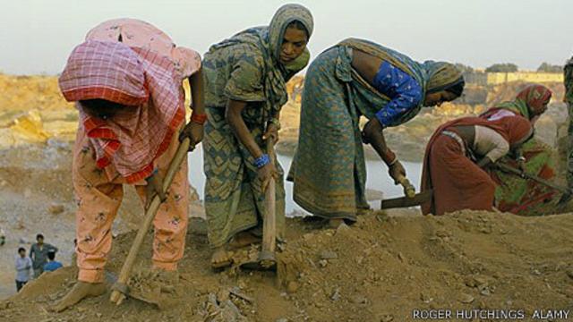 Mujeres trabajando