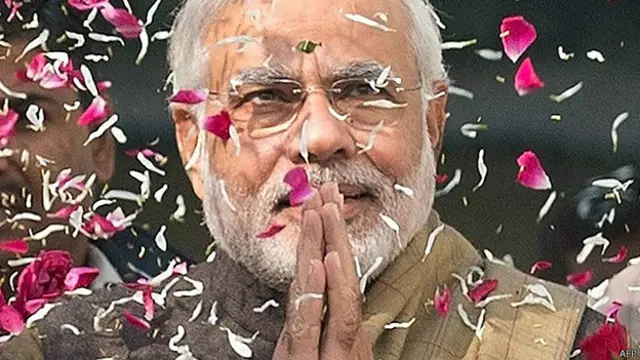 नरेंद्र मोदी