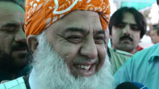 وزیراعظم کی حلف برداری میں شرکت تمام معاملات کے پرامن حل کی خواہش کا اظہار ہے:فضل الرحمان