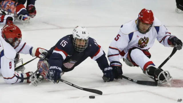 Никки Ландерос и Константин Шихов