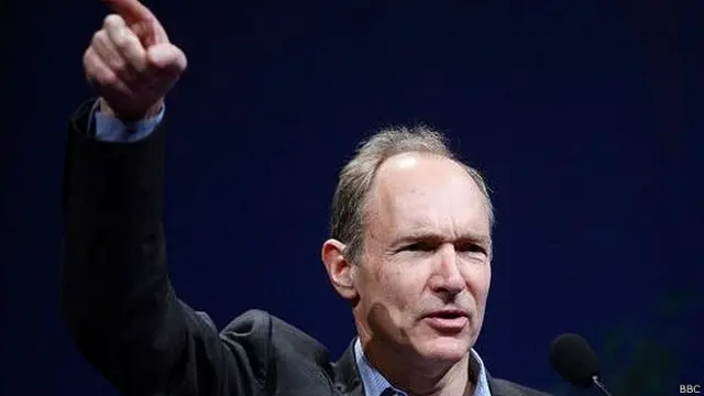 سر ٹِم برنرز لی نے بی بی سی کے ایک پروگرام میں انرنیٹ کی آزادی کا موازنہ انسانی حقوق سے کیا