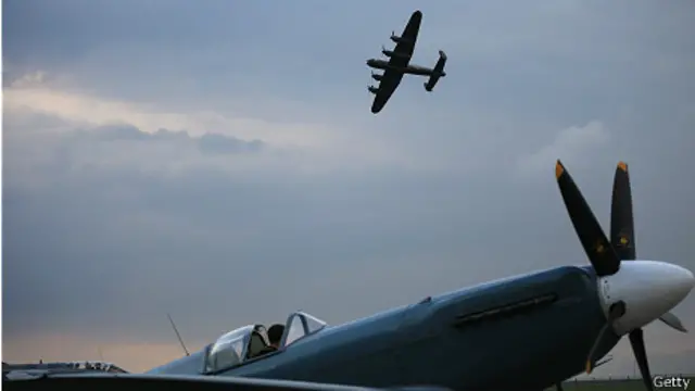 Foto de un Lancaster Bomber