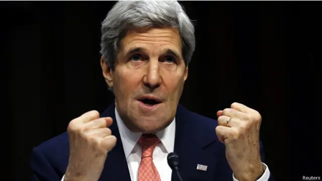 اعرب كيري عن خشيته من ان توتر العلاقات بين واشنطن وموسكو على خلفية الازمة في اوكرانيا سيؤثر على التعاون بين البلدين حول سوريا