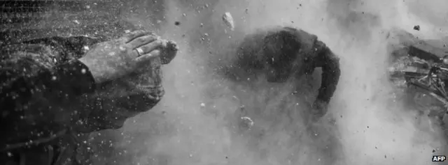 صورة لانفجار