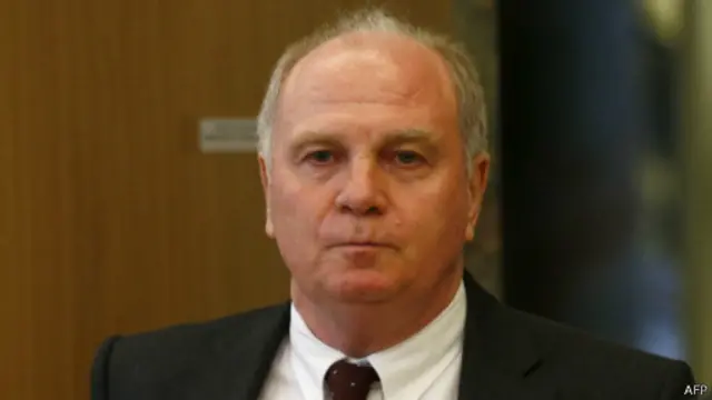 أولي هونيس يصل للمحكمة في ميونيخ لسماع النطق بالحكم في 13 مارس 2014