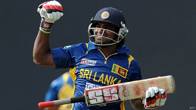 کوشل پریرا نے اپنی دوسری سنچری مکمل کر لی ہے