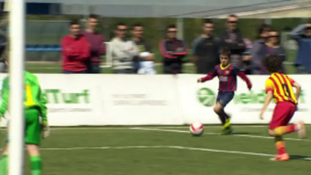 Escolinha do Barcelona. Foto: BBC