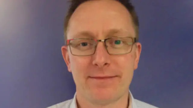 مارك بيركينز