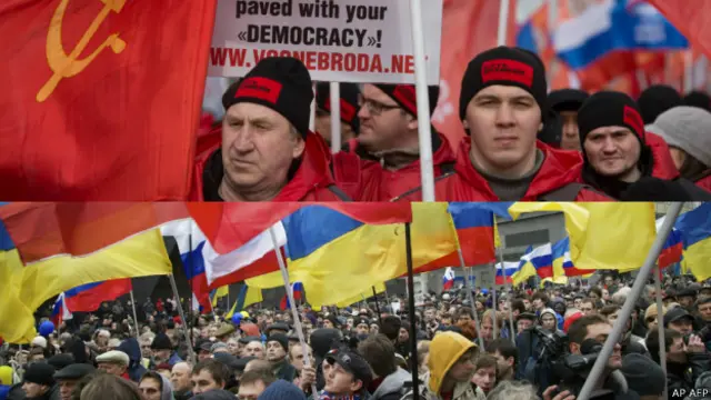 克里米亚在1954年以前是前苏联领土，其后被划拨乌克兰。俄罗斯海军黑海舰队至今仍以克里米亚为根据地，莫斯科与基辅此前签订了协议，承诺尊重乌克兰主权。 