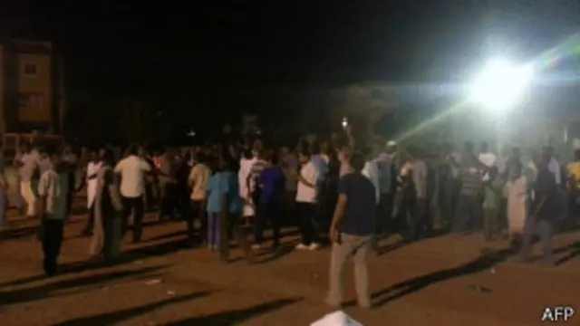 شهد السودان في سبتمبر/أيلول الماضي مظاهرات عقب زيادة الحكومة أسعار الوقود