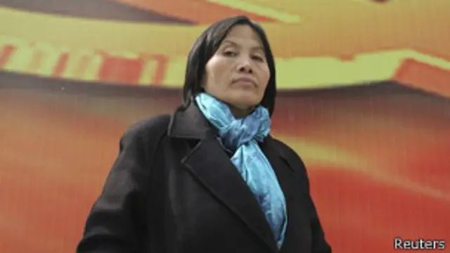 شونلی زمانی که قصد داشت به ژنو سفر کند، بازداشت شد