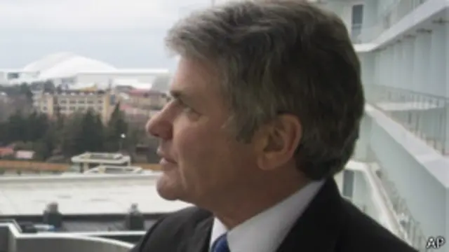 مایکل مک‌کال احتمال تروریسم را رد نکرد اما گفت هنوز دلیل محکمی برای آن در دست نیست