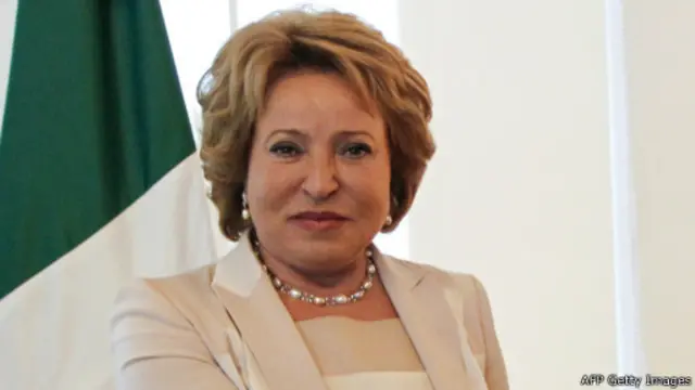 Валентина Матвиенко считает санкции "попыткой надавить на ее принципиальную позицию"