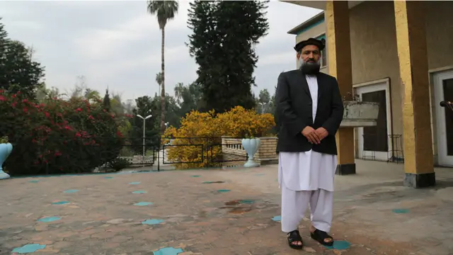 د ننګرهار والي او د سولې د عالي شورا پخوانی غړی عطاالله لودین وايي هڅه به وکړي چې د ټاکنو په ورځ په ننګرهار کې امنیتي ګواښونه له مینځه یوسي. وروسته له هغه چې ګل آغا شیرزي د افغانستان راتلونکې ولسمشرۍ ته ځان کاندید کړ ښاغلی لودین د ننګرهار د والي په توګه وګومارل شو. نوموړی وايي که له ټاکنو وروسته د والي په توګه په خپلې دندې پاتې نه شي نو یوه جومات ته به لاړ شي او د مولوی په توګه به کار او ژوند وکړي.