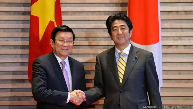 Chủ tịch Trương Tấn Sang và Thủ tướng Shinzo Abe ở Tokyo