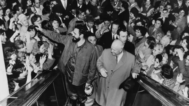 Fidel Castro a su llegada a Moscú en 1963.