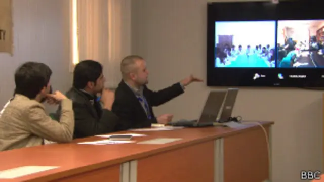 مسؤولان انستیتو طبی فرانسه برای اطفال با برگزاری کلاس‌های آموزش از دور، بخشی از نیروهای مورد نیاز خود را تامین می‌کنند