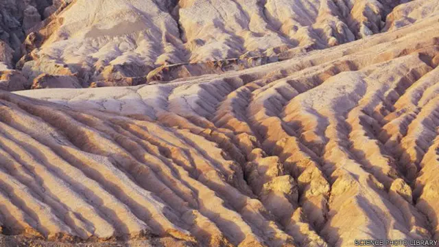 चीन का तक्लामाकन रेगिस्तान