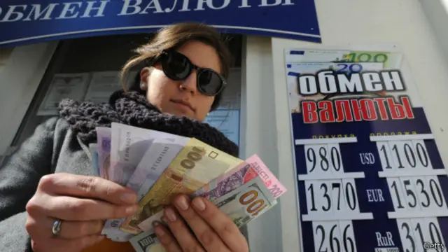 Hiện đồng hryvnia vẫn được lưu hành ở Crimea