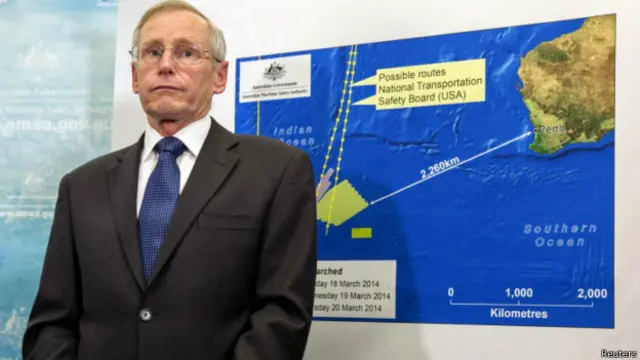 澳大利亚海事安全局官员约翰杨(20/03/2014)