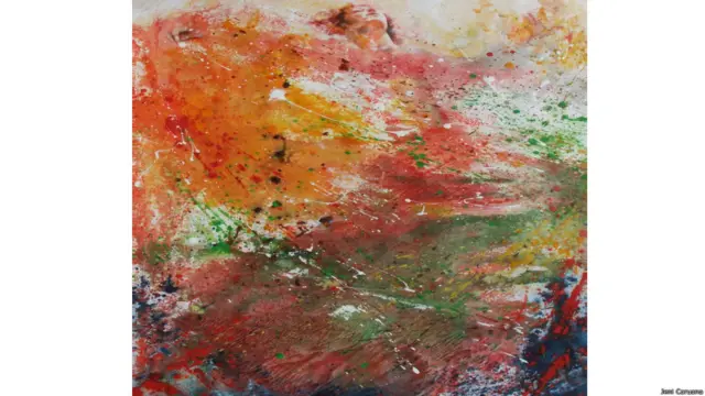 جني كارونا، المولودة في بريطانيا وتعيش حاليا في مالطا، ترى أن لوحتها عن "فصل الربيع" تعبر عن الحرية، وتستكشف الأفكار المتعلقة بالطبيعة. 