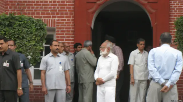 खुशवंत सिंह का अंतिम संस्कार