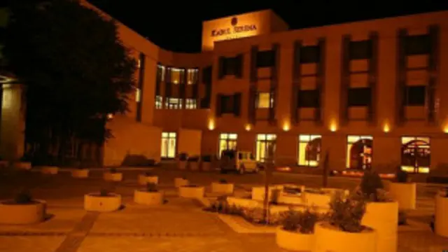 सेरेना होटल