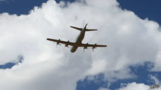 عملیات جستجوی هوایی و دریایی منطقه ادامه دارد