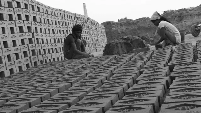 ईंट भट्टों में जीवन