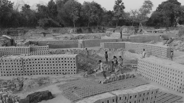 ईंट भट्टों में जीवन