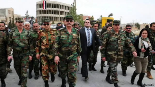 أغلب سكان يبرود من المتعاطفين مع بشار الأسد وعدد كبير من المسيحيين الذين التزموا الحياد تجاه أطراف الصراع