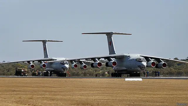 தேடும் பணியில் சீன விமானங்கள்