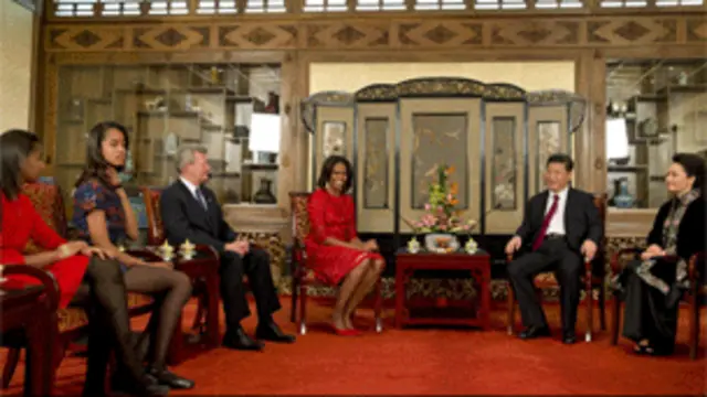 习近平和彭丽媛在钓鱼台国宾馆会晤了米歇尔一家。