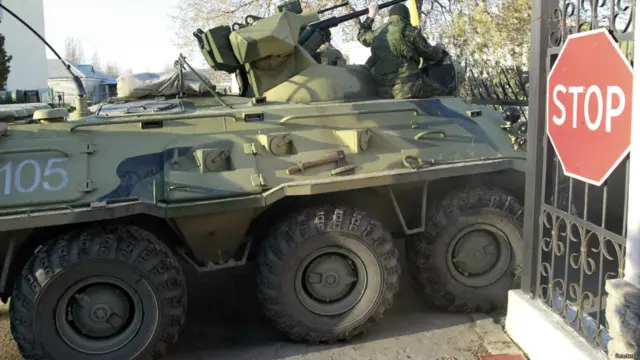 Українські військові втрачають позиції в Криму