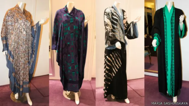 Саудовская Аравия: манекены в традиционных одеждах 