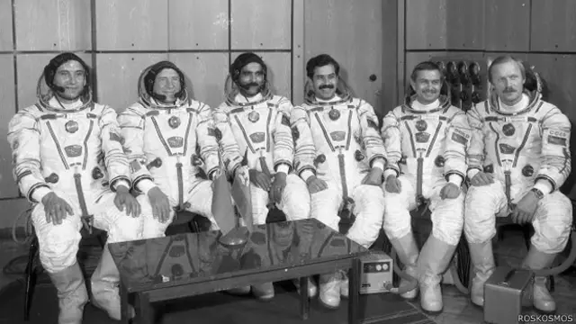Основной экипаж и дублеры космического корабля "Союз" 