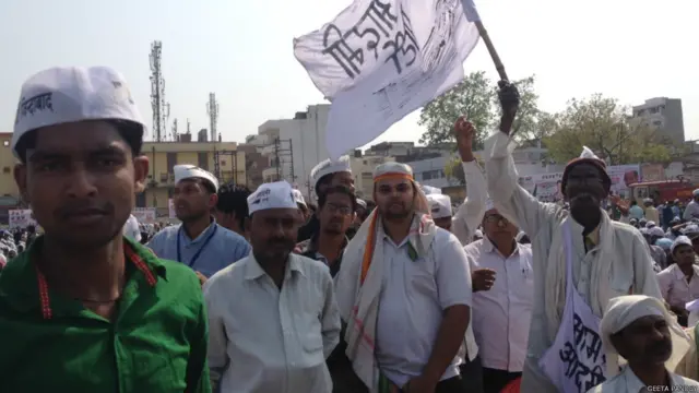 वाराणसी में अरविंद केजरीवाल