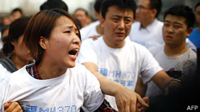Familiar de una víctima del vuelo MH370