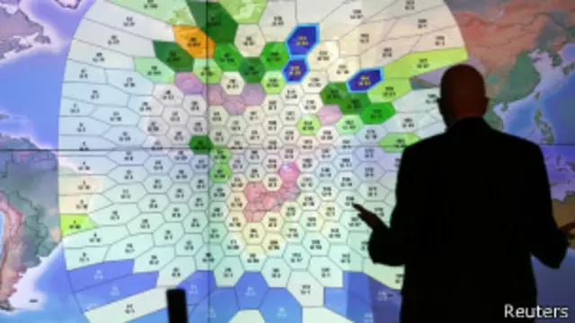 بیش از دو هفته از ناپدید شدن هواپیمای مالزیایی با ۲۳۹ مسافرش میگذرد