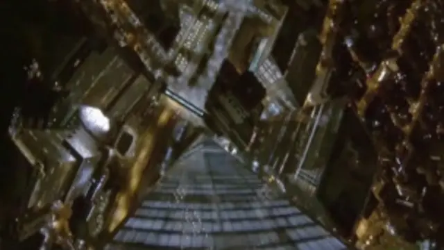 Imagem gravada por paraquedista que pulou do prédio Freedom Tower, nos EUA