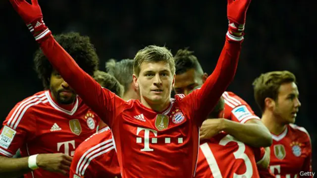 بایرن مونیخ علاوه بر مسجل کردن عنوان قهرمانی خود، رکورد شکست ناپذیری در ۵۲ بازی گذشته را هم حفظ کرد