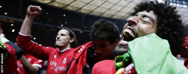 بايرن ميونخ يحسم لقب الدوري الألماني