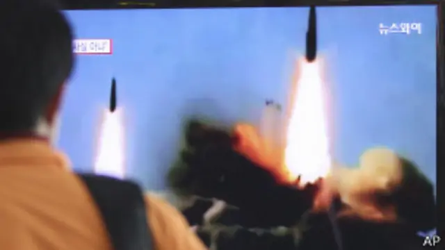 Запуск ракет "Нодон"