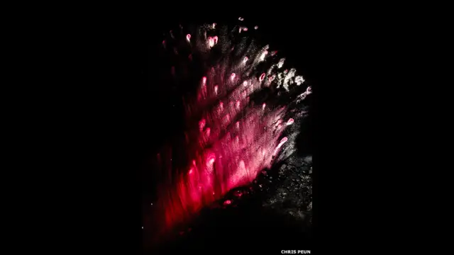 Chris Peun se inspirou em visita a planetário para fazer suas obras.