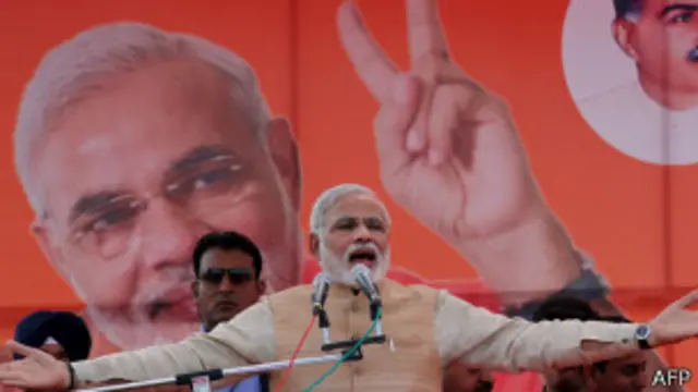 آقای مودی به یک اندازه محبوب و منفور است