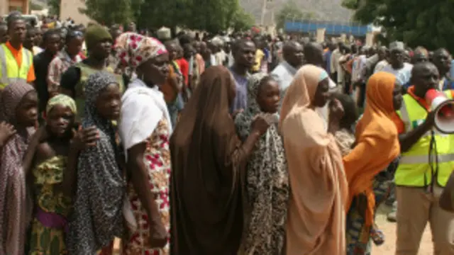 Tuni dai wasu da suka yi gudun hijira zuwa cikin Kamaru suka shiga makamancin wannan halin.