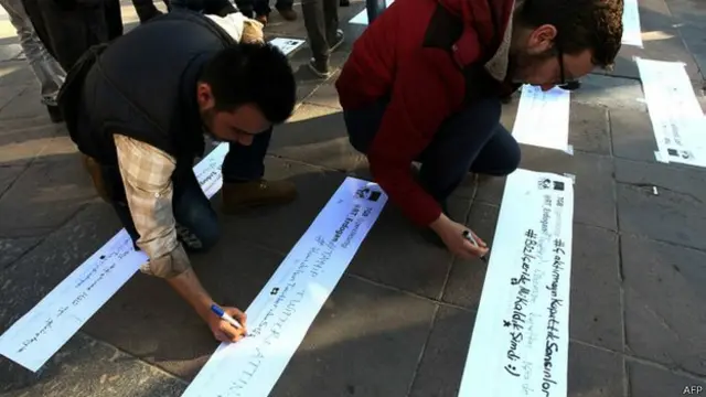 قالت شركات مراقبة الإنترنت إن عمليات السيطرة الإلكترونية التي تفرضها الحكومة التركية "أمر مقلق".