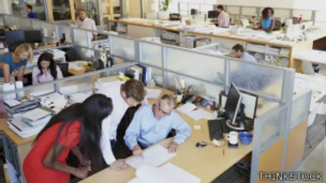 Oficina de plano abierto